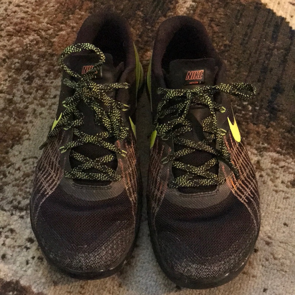 Nike metcon shoes